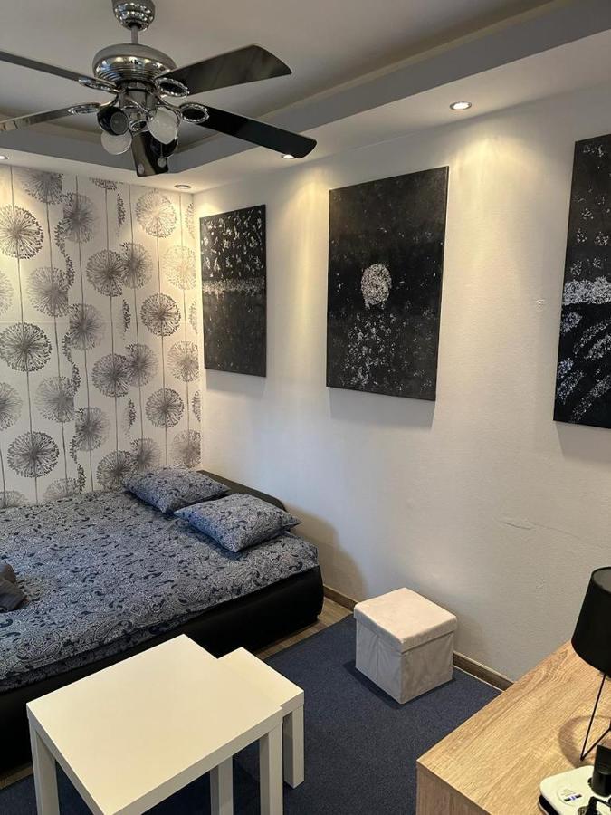 Dandelion Apartment Zagreb Buitenkant foto